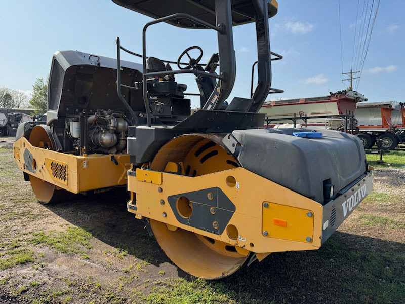 Volvo DD120C - مدحلة: صور 3 Volvo DD120C - مدحلة: صور 3