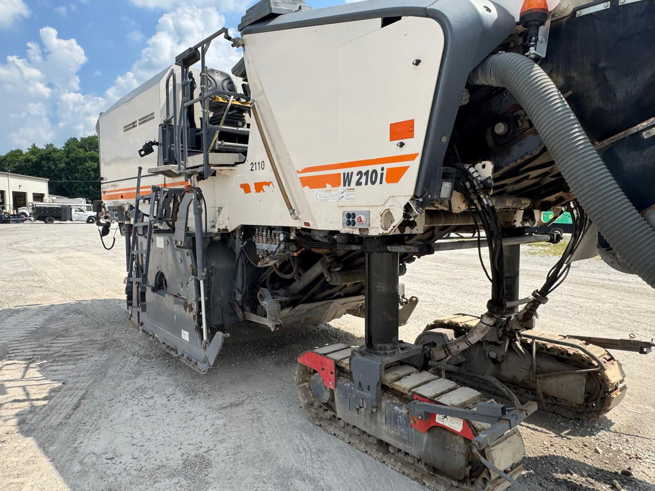 Wirtgen W 210 i - ماكينات لصقل الأسفلت: صور 5 Wirtgen W 210 i - ماكينات لصقل الأسفلت: صور 5