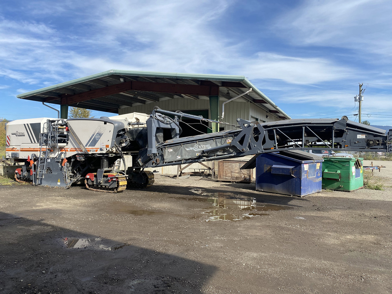 Wirtgen W 220 - ماكينات لصقل الأسفلت: صور 2 Wirtgen W 220 - ماكينات لصقل الأسفلت: صور 2