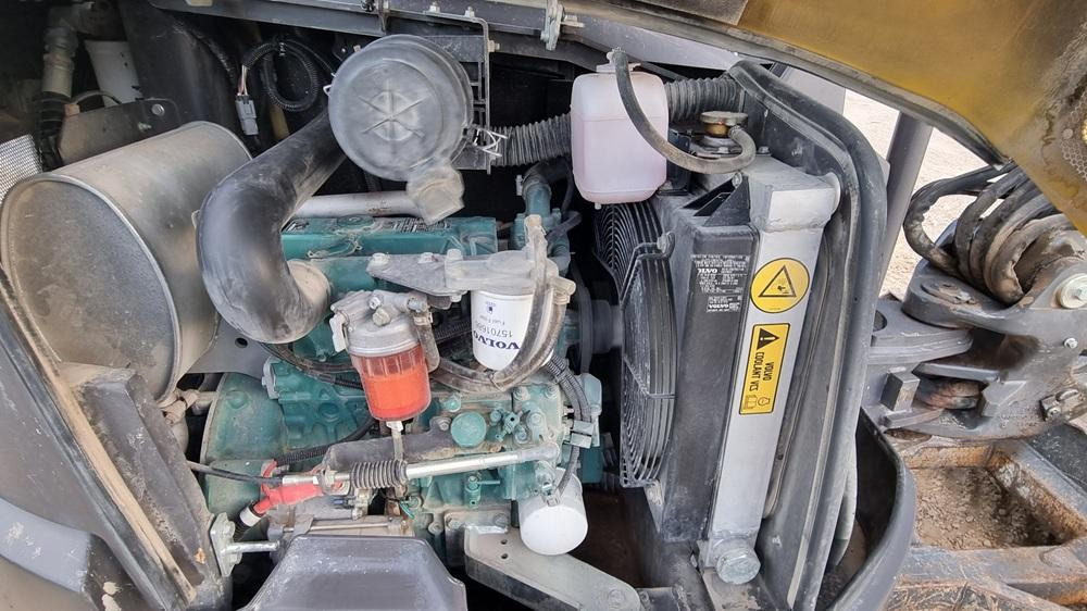 Volvo ECR35D - حفارة مصغرة: صور 5 Volvo ECR35D - حفارة مصغرة: صور 5