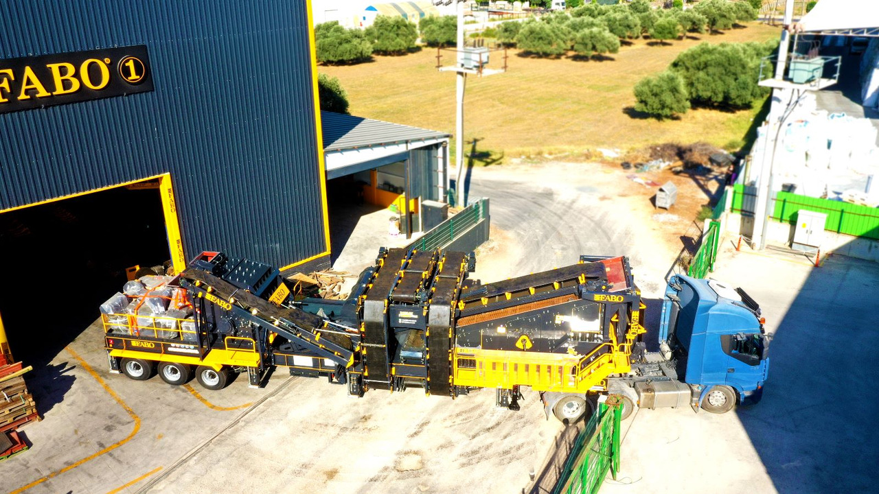 FABO Mobile crusher - كسارة متحركه: صور 5 FABO Mobile crusher - كسارة متحركه: صور 5