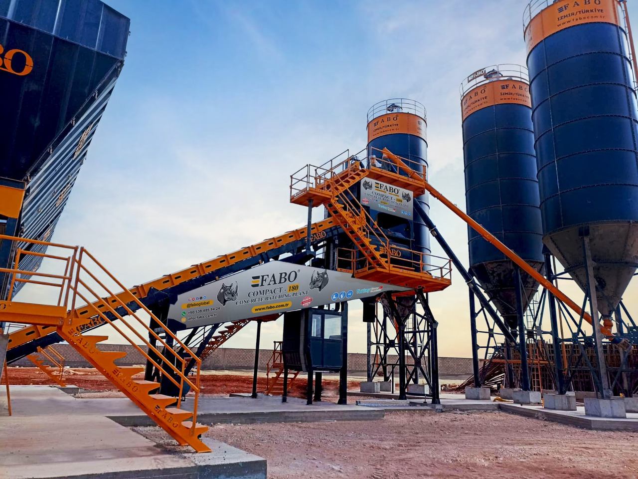 FABO compact concrete plant - مصنع خلط الخرسانة: صور 5 FABO compact concrete plant - مصنع خلط الخرسانة: صور 5