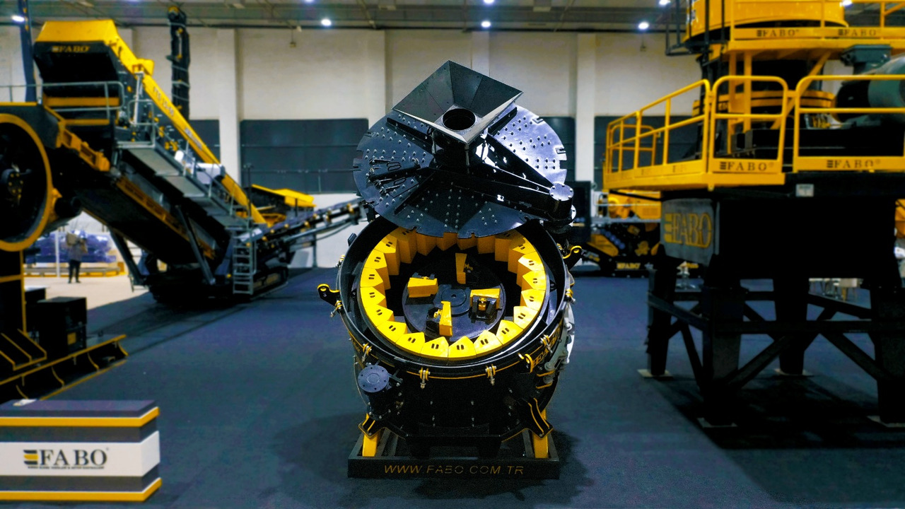 FABO impact crusher - كسارة التصادمية: صور 1 FABO impact crusher - كسارة التصادمية: صور 1