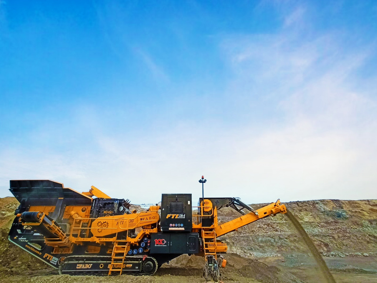 FABO mobile impact crusher - كسارة التصادمية: صور 4 FABO mobile impact crusher - كسارة التصادمية: صور 4