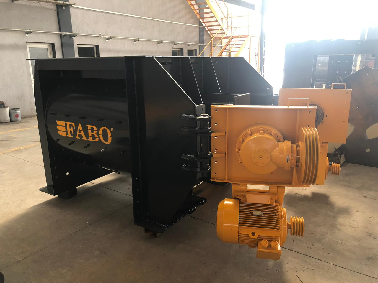 جديد خلاطه اسمنت FABO twin shaft mixer: صور 7 جديد خلاطه اسمنت FABO twin shaft mixer: صور 7