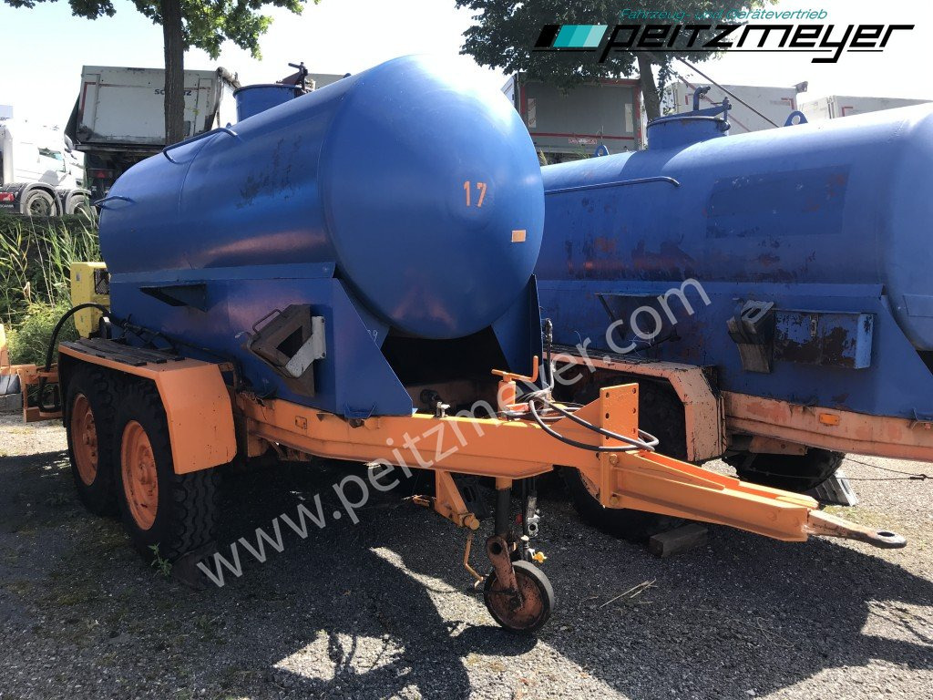 BATHE TANDEMANHÄNGER Bitum / Teerkocher 3,5 m³ Hatz DIesel 1 D 81 C - موزع الأسفلت: صور 2 BATHE TANDEMANHÄNGER Bitum / Teerkocher 3,5 m³ Hatz DIesel 1 D 81 C - موزع الأسفلت: صور 2