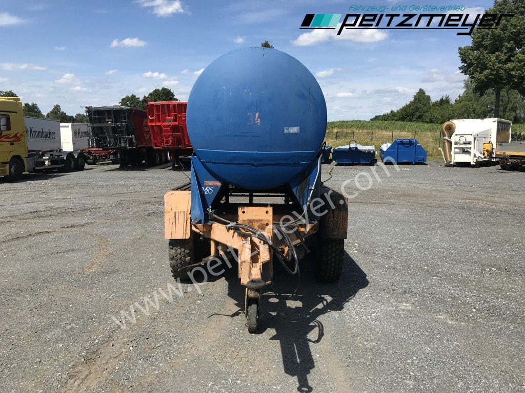 BATHE TANDEMANHÄNGER Bitum / Teerkocher 3,5 m³ Hatz Diesel-Motor 1 B 40 - موزع الأسفلت: صور 5 BATHE TANDEMANHÄNGER Bitum / Teerkocher 3,5 m³ Hatz Diesel-Motor 1 B 40 - موزع الأسفلت: صور 5