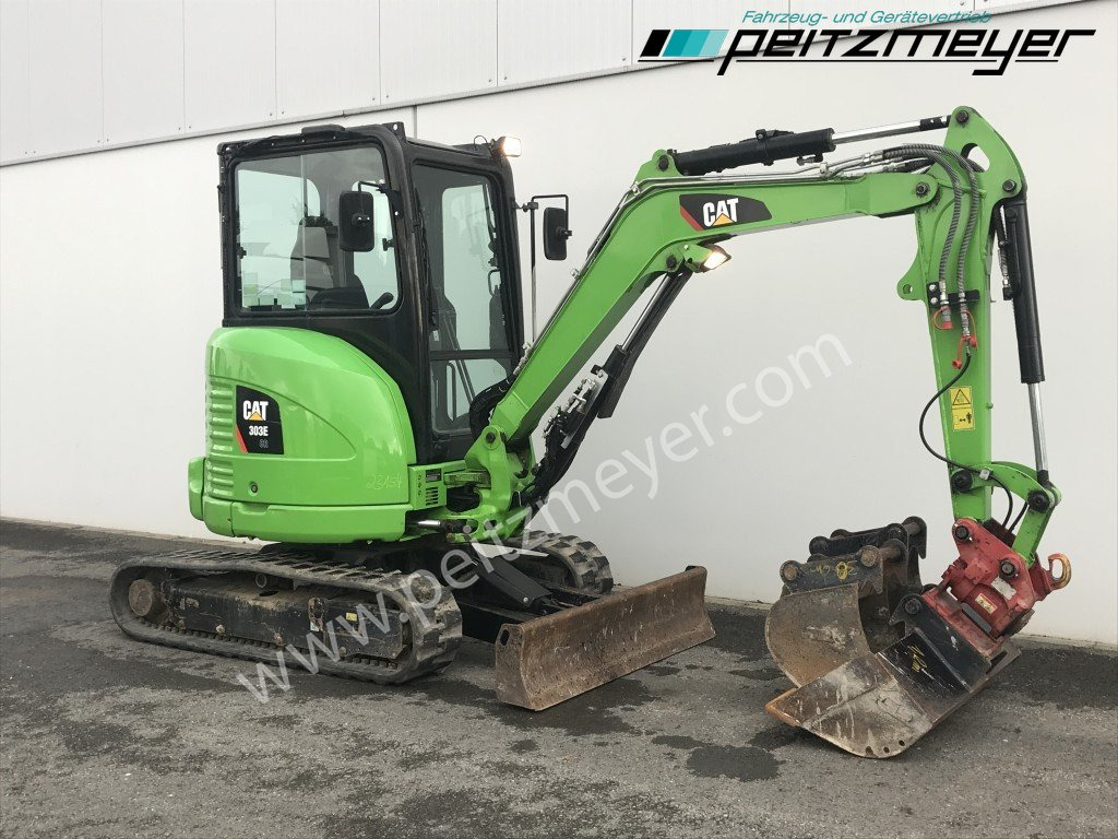 CAT MINIBAGGER 303 E CR PowerTilt 3 Löffel - حفارة مصغرة: صور 2 CAT MINIBAGGER 303 E CR PowerTilt 3 Löffel - حفارة مصغرة: صور 2