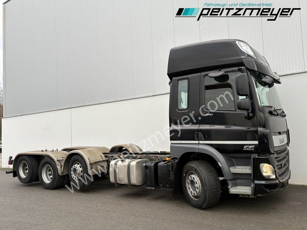 DAF CF 440 FAK 8x2 Fahrgestell Getriebe neuwertig - الشاسيه شاحنة: صور 2 DAF CF 440 FAK 8x2 Fahrgestell Getriebe neuwertig - الشاسيه شاحنة: صور 2