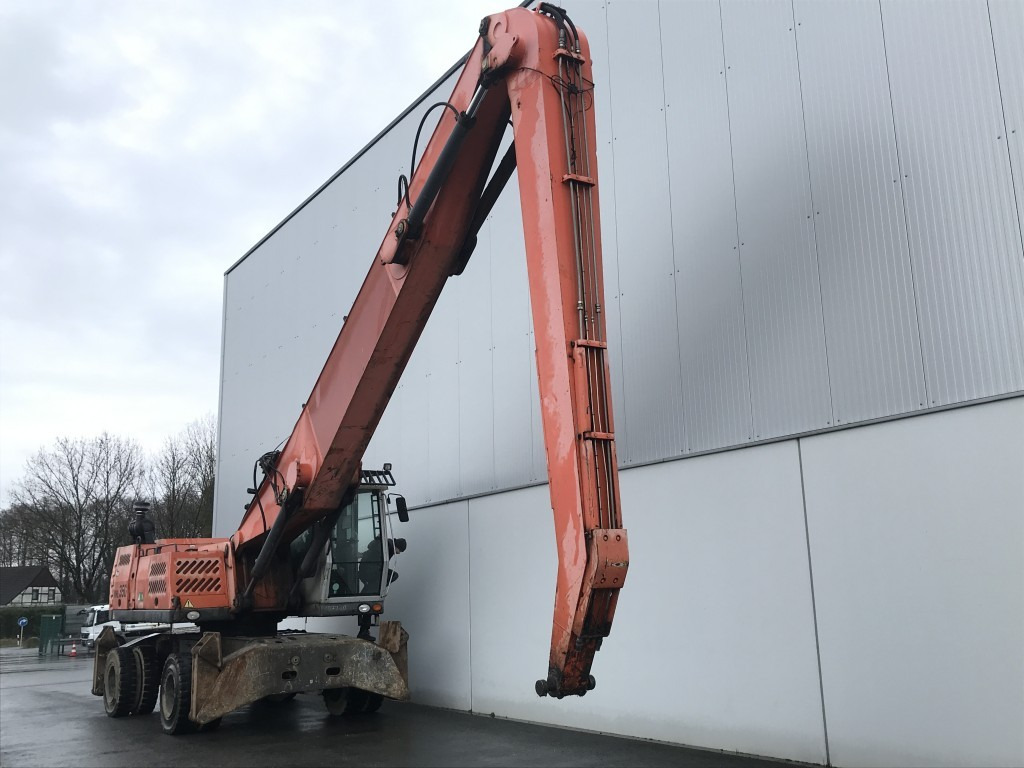 FUCHS Umschlagbagger MHL 350 Deutz-Motor - حفارة النقل والشحن: صور 2 FUCHS Umschlagbagger MHL 350 Deutz-Motor - حفارة النقل والشحن: صور 2