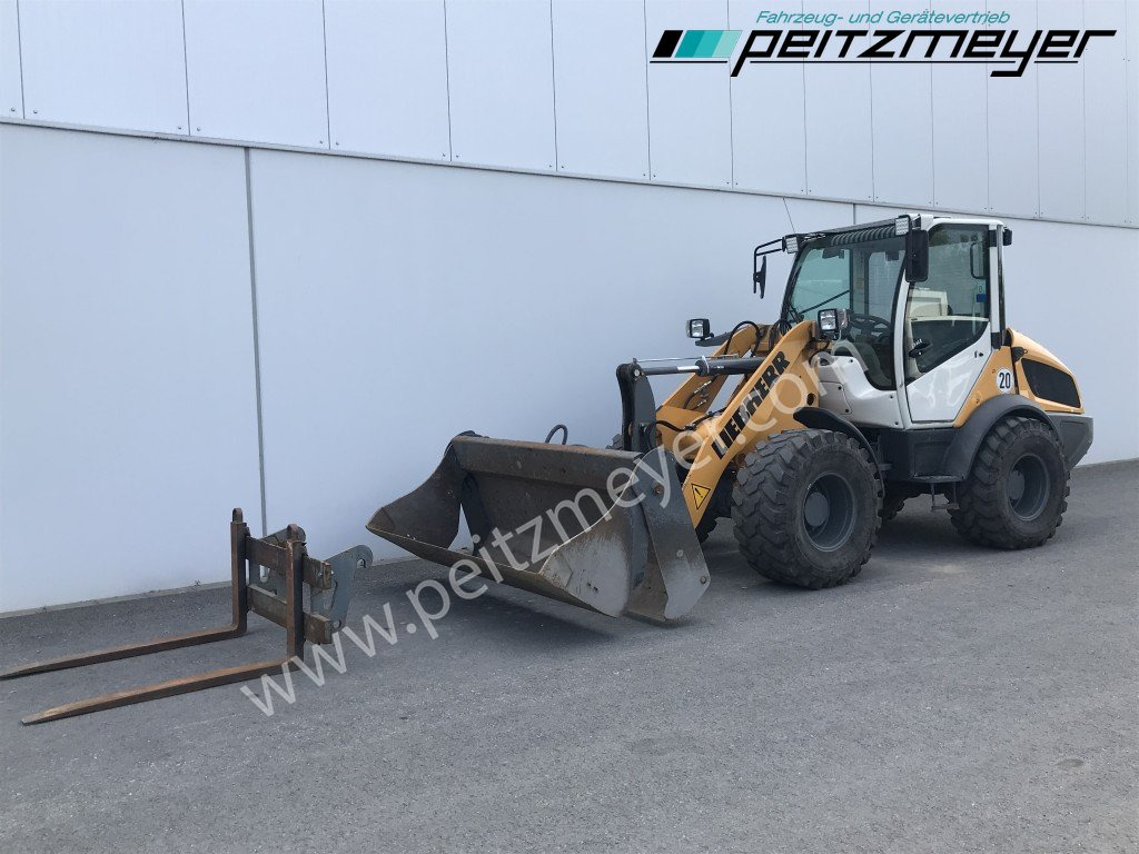 LIEBHERR RADLADER L 508 C 4in1 Schaufel + Palettengabel - اللودر بعجل: صور 1 LIEBHERR RADLADER L 508 C 4in1 Schaufel + Palettengabel - اللودر بعجل: صور 1