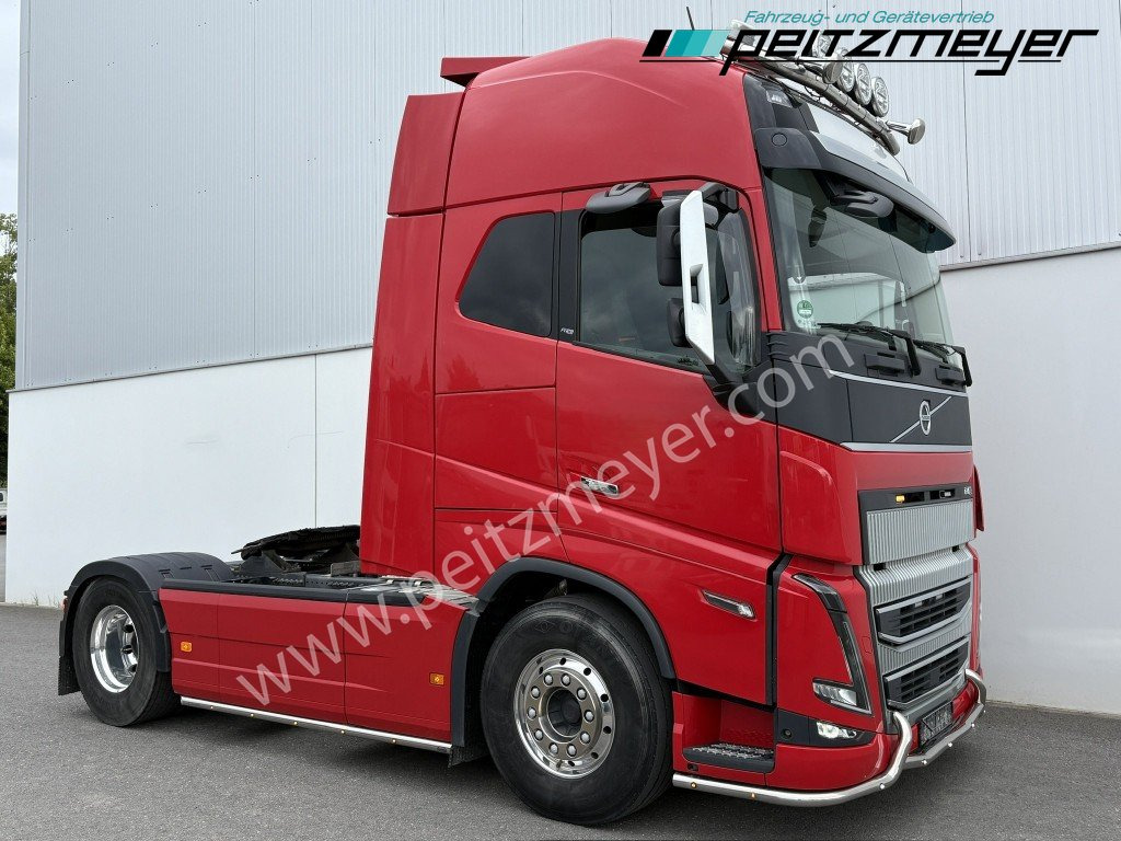 VOLVO FH 16 750 LL, GZG 70 t. möglich Klima, Kipphydr., Leder - شاحنة جرار: صور 2 VOLVO FH 16 750 LL, GZG 70 t. möglich Klima, Kipphydr., Leder - شاحنة جرار: صور 2