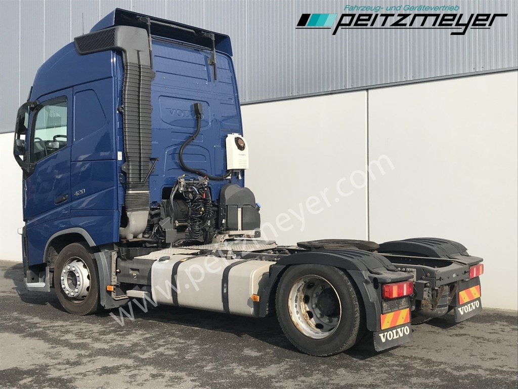 VOLVO FH 420 Lowliner Mega - شاحنة جرار: صور 3 VOLVO FH 420 Lowliner Mega - شاحنة جرار: صور 3