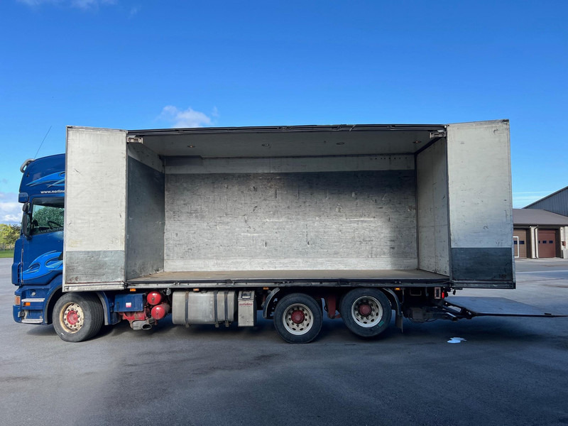 Scania R620 LB6X2HNB - OPEN SIDE - بصندوق مغلق شاحنة: صور 2 Scania R620 LB6X2HNB - OPEN SIDE - بصندوق مغلق شاحنة: صور 2