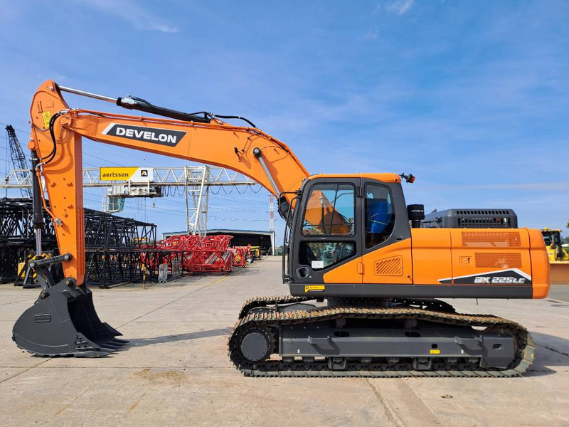 Develon DX225LC-7M (4 pieces available) - حفارات زحافة: صور 1 Develon DX225LC-7M (4 pieces available) - حفارات زحافة: صور 1