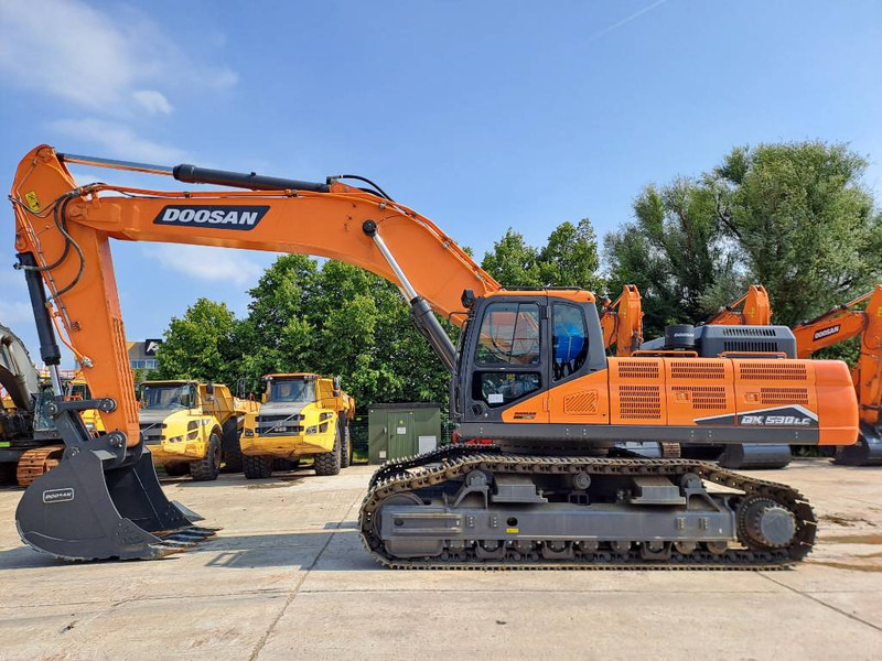Doosan DX 530 LC-7 M - حفارات زحافة: صور 1 Doosan DX 530 LC-7 M - حفارات زحافة: صور 1