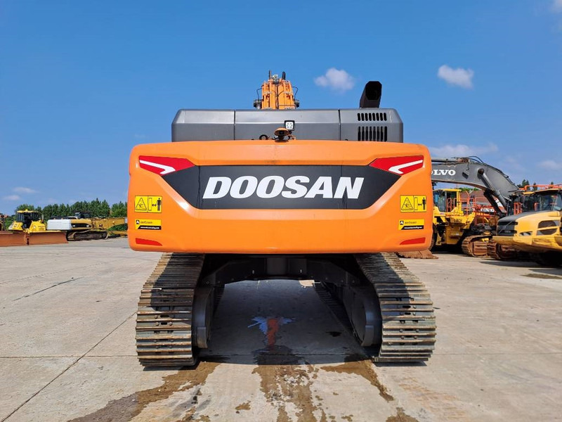 Doosan DX 530 LC-7 M - حفارات زحافة: صور 3 Doosan DX 530 LC-7 M - حفارات زحافة: صور 3