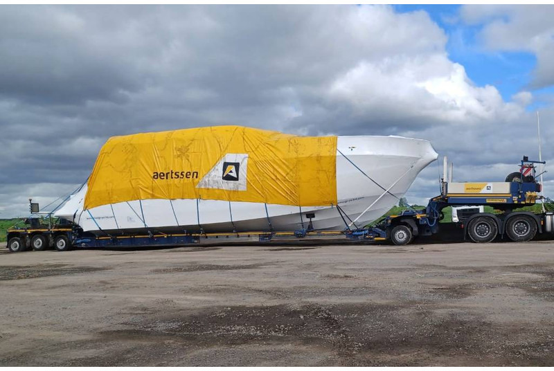 Faymonville STBZ-4VA (Hydr. vesseldeck 8 +4,5+4.2+6m ) - عربة مسطحة منخفضة نصف مقطورة: صور 1 Faymonville STBZ-4VA (Hydr. vesseldeck 8 +4,5+4.2+6m ) - عربة مسطحة منخفضة نصف مقطورة: صور 1