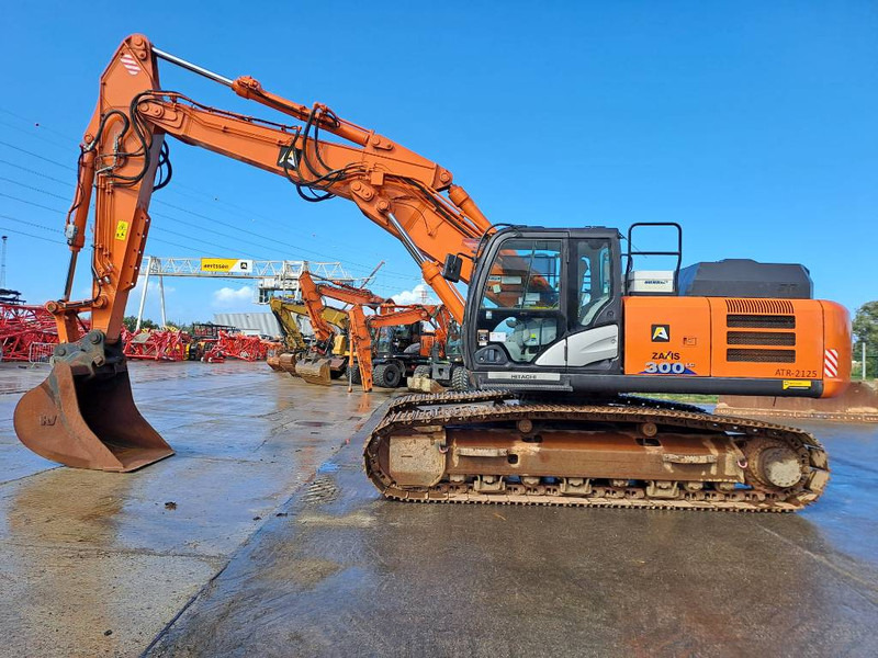 Hitachi ZX300LC-6 - حفارات زحافة: صور 1 Hitachi ZX300LC-6 - حفارات زحافة: صور 1