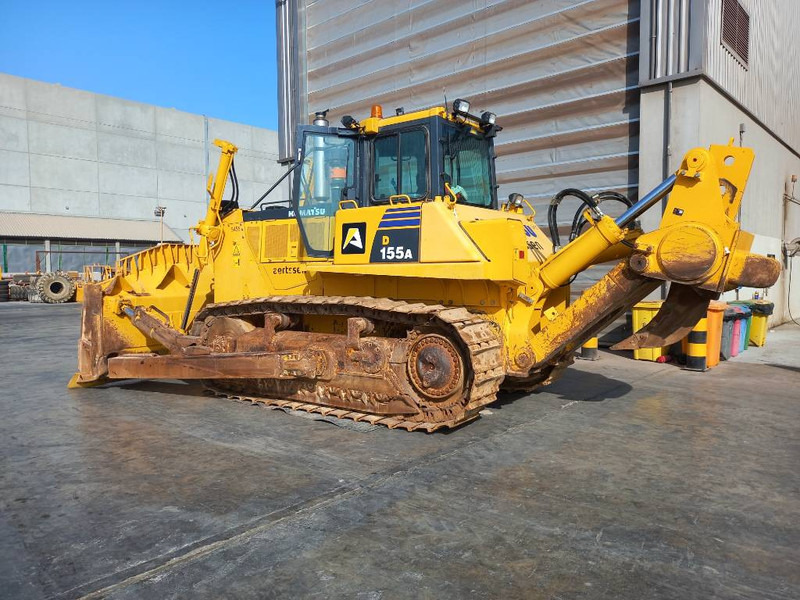 Komatsu D155A (4 Pieces available - Abu Dhabi) - بلدوزر: صور 3 Komatsu D155A (4 Pieces available - Abu Dhabi) - بلدوزر: صور 3