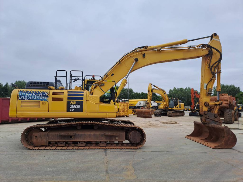 Komatsu HB365LC-3 - حفارات زحافة: صور 5 Komatsu HB365LC-3 - حفارات زحافة: صور 5