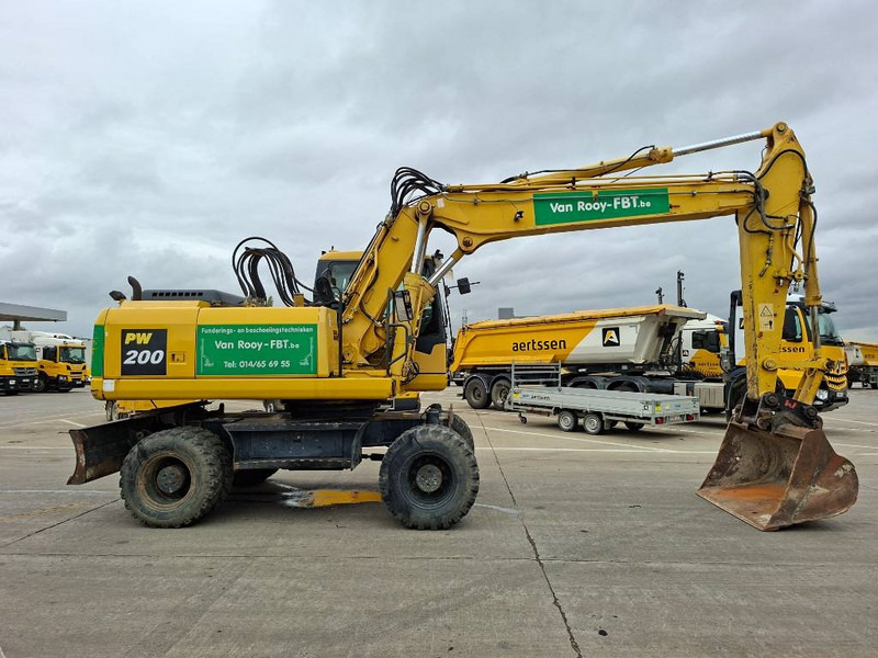 Komatsu PW 200-7H - حفارة على عجلات: صور 4 Komatsu PW 200-7H - حفارة على عجلات: صور 4