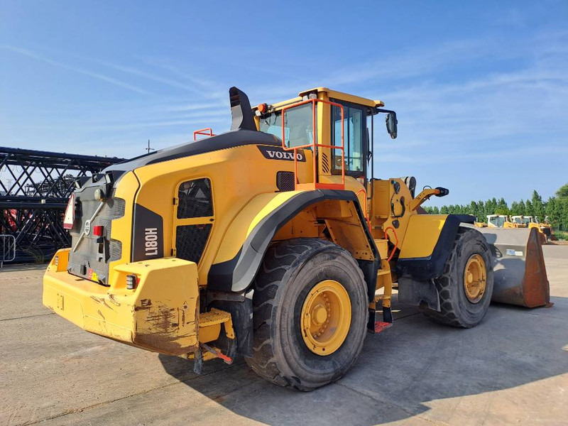 Volvo L 180 H - اللودر بعجل: صور 4 Volvo L 180 H - اللودر بعجل: صور 4
