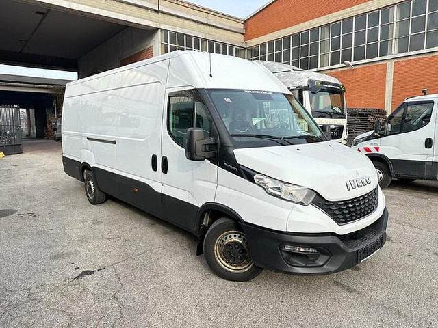 Iveco - فان: صور 2 Iveco - فان: صور 2