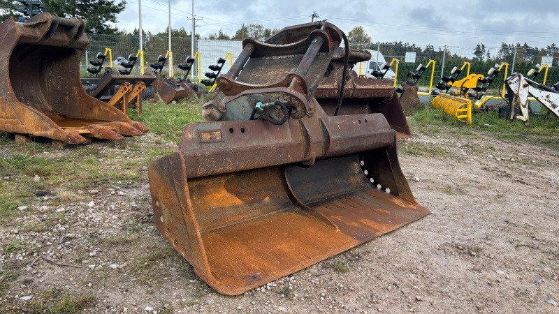 S60 CW30 1950mm - بكت حفار: صور 1 S60 CW30 1950mm - بكت حفار: صور 1