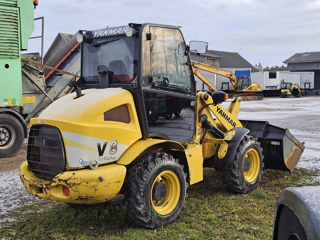 YANMAR V8, 744 hours! - اللودر بعجل: صور 4 YANMAR V8, 744 hours! - اللودر بعجل: صور 4