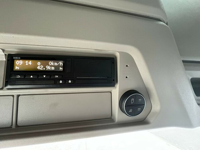 IVECO S-Way AS440S49T/P - AF4T COMFORT+AERO+ LED+NAVI... - شاحنة جرار: صور 5 IVECO S-Way AS440S49T/P - AF4T COMFORT+AERO+ LED+NAVI... - شاحنة جرار: صور 5