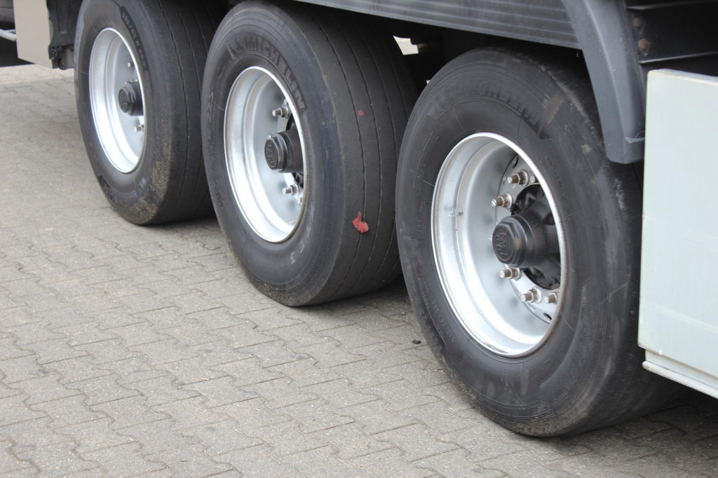 Chereau TK SLXi Spectrum Bi-Multi-Temp. TW FRC 26 - مبردة نصف مقطورة: صور 4 Chereau TK SLXi Spectrum Bi-Multi-Temp. TW FRC 26 - مبردة نصف مقطورة: صور 4