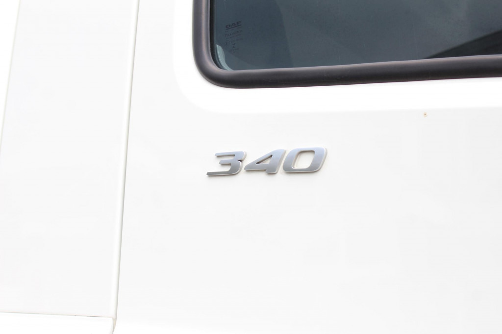 Daf CF 340 E6 Koffer 8,5m Klima LDW Rolltor LBW - بصندوق مغلق شاحنة: صور 4 Daf CF 340 E6 Koffer 8,5m Klima LDW Rolltor LBW - بصندوق مغلق شاحنة: صور 4