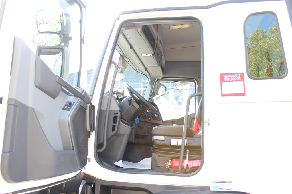 Renault T 430 E6   6 Sitze  Ex- Fahrschule  nur 64Tkm ! - شاحنة جرار: صور 4 Renault T 430 E6   6 Sitze  Ex- Fahrschule  nur 64Tkm ! - شاحنة جرار: صور 4