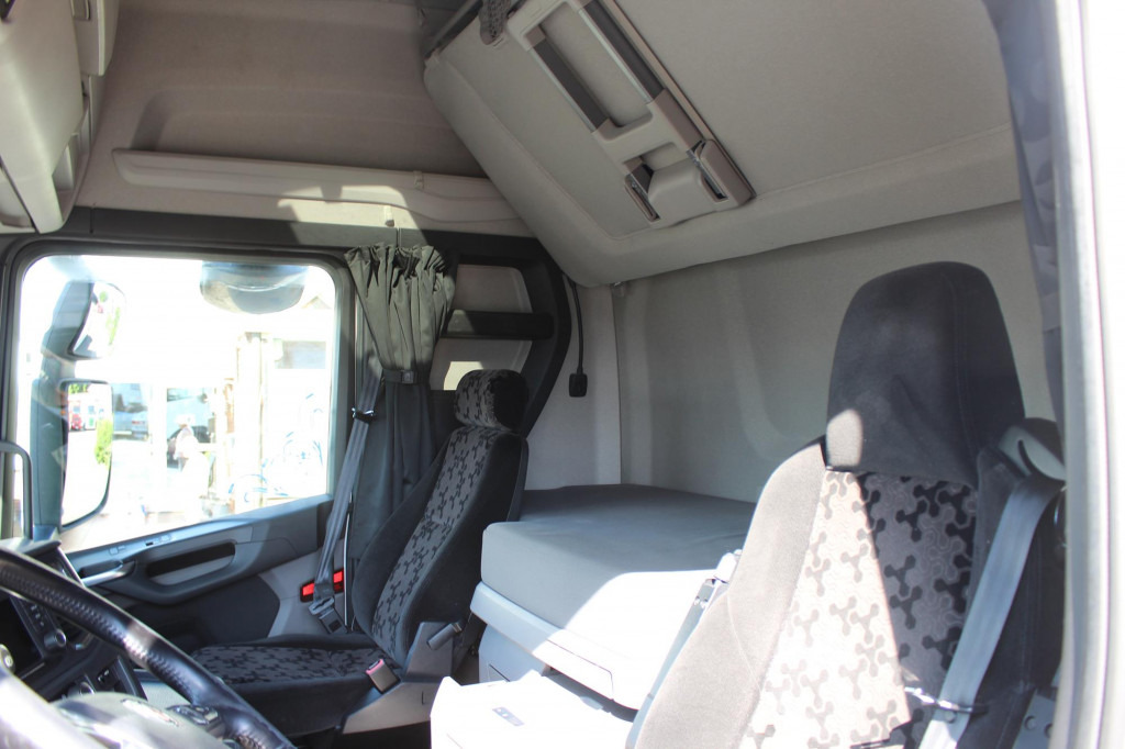 Scania R 500 Retarder LED Kühlbox 2 Tanks Navi - شاحنة جرار: صور 5 Scania R 500 Retarder LED Kühlbox 2 Tanks Navi - شاحنة جرار: صور 5