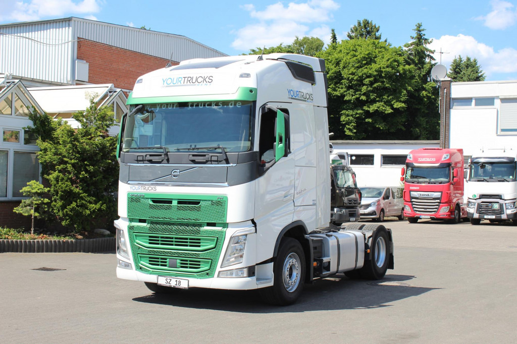 Volvo FH 460 E6 Globetrotter 2 Tanks i-Park Cool - شاحنة جرار: صور 1 Volvo FH 460 E6 Globetrotter 2 Tanks i-Park Cool - شاحنة جرار: صور 1