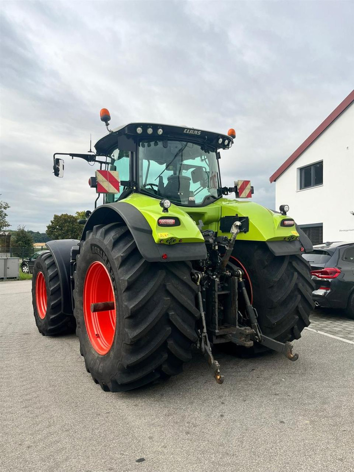 CLAAS Axion 930 CMATIC mit GPS S10 RTK, Frontzapfwelle und Frontkraftheber - جرار: صور 4 CLAAS Axion 930 CMATIC mit GPS S10 RTK, Frontzapfwelle und Frontkraftheber - جرار: صور 4