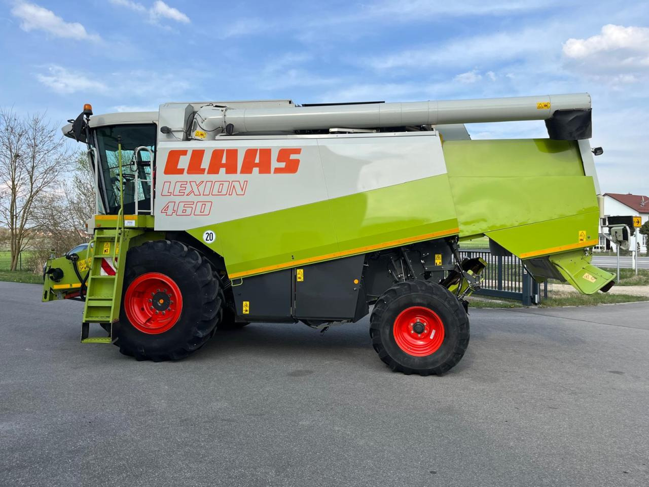 CLAAS Lexion 460 V660, 3D-Kamera, Raps - حصادة شاملة: صور 1 CLAAS Lexion 460 V660, 3D-Kamera, Raps - حصادة شاملة: صور 1