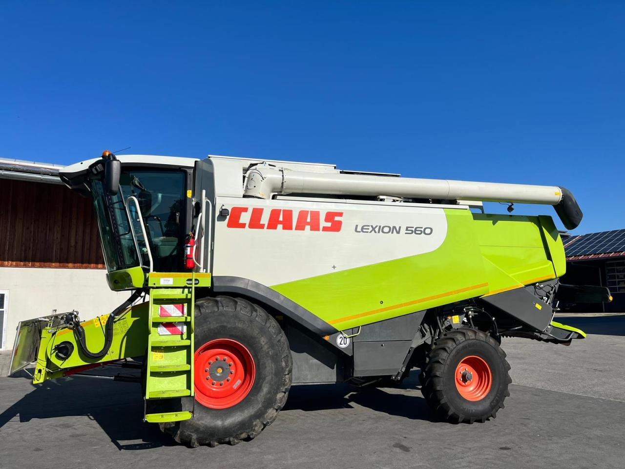 CLAAS Lexion 550, 3D, SW V750, Baujahr 2009 - حصادة شاملة: صور 1 CLAAS Lexion 550, 3D, SW V750, Baujahr 2009 - حصادة شاملة: صور 1