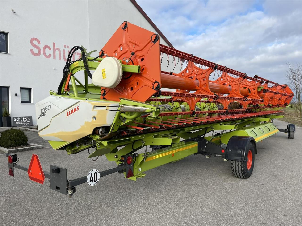 CLAAS Schneidwerk Claas Vario V1050, 1600ha, LED Laser, Baujahr 2016 - حصادة شاملة - الرأس: صور 2 CLAAS Schneidwerk Claas Vario V1050, 1600ha, LED Laser, Baujahr 2016 - حصادة شاملة - الرأس: صور 2