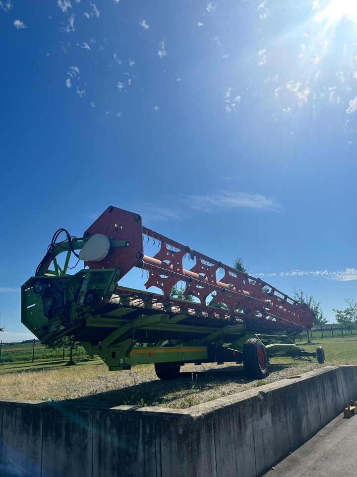 CLAAS Vario 1200 ohne Wagen - معدات حصادة الأعلاف: صور 4 CLAAS Vario 1200 ohne Wagen - معدات حصادة الأعلاف: صور 4
