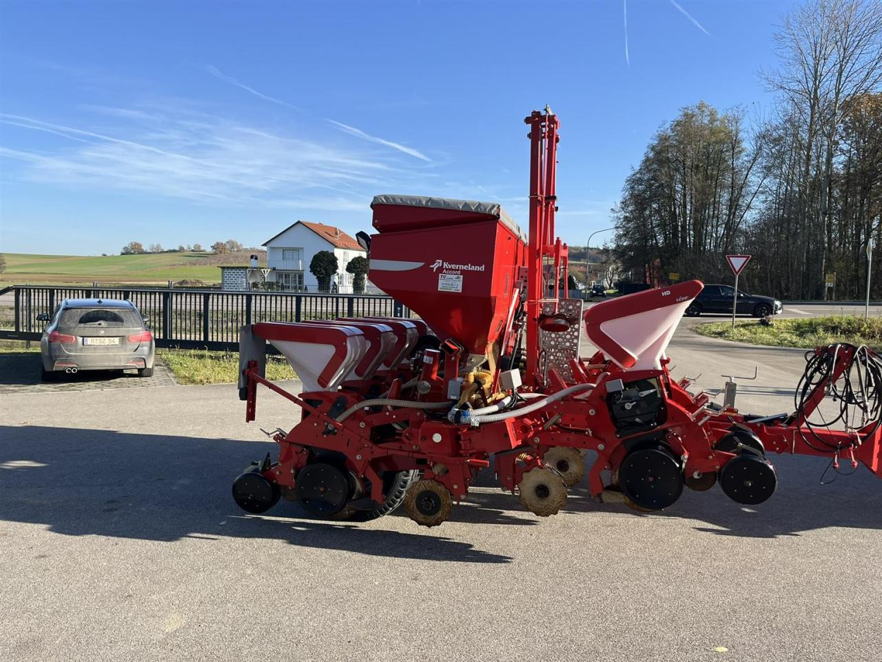 Kverneland Optima HD, e-drive, Section Control - وضع البذور فى خطوط: صور 5 Kverneland Optima HD, e-drive, Section Control - وضع البذور فى خطوط: صور 5