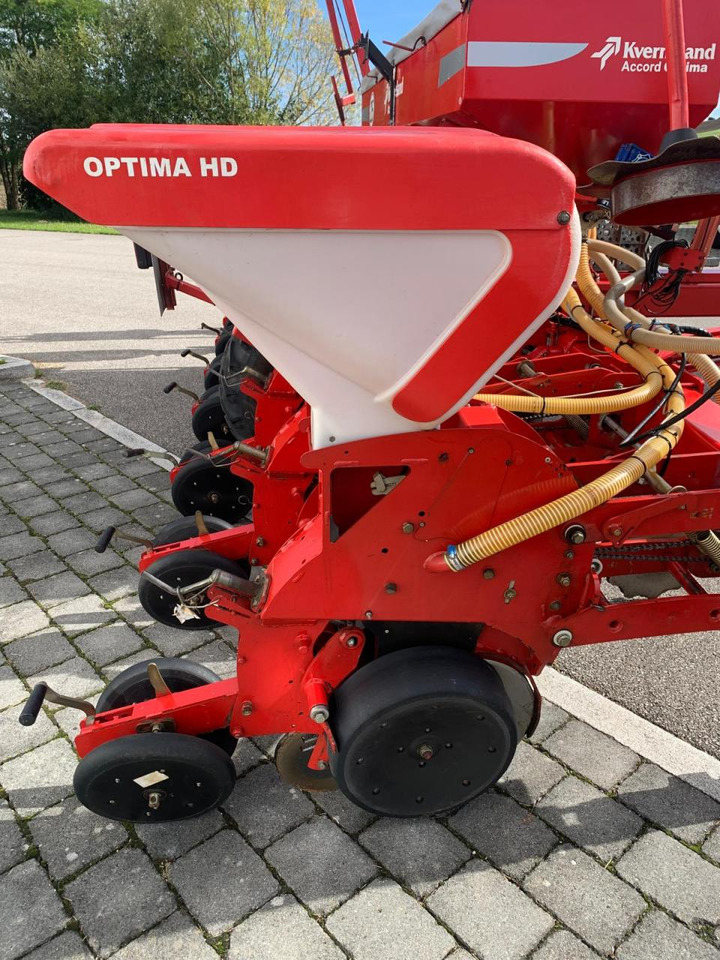 وضع البذور فى خطوط Kverneland Optima HD, mechanischer Antrieb, Reihendüngerstreuer, Visio - Säüberwachung, Baujahr 2007: صور 9 وضع البذور فى خطوط Kverneland Optima HD, mechanischer Antrieb, Reihendüngerstreuer, Visio - Säüberwachung, Baujahr 2007: صور 9