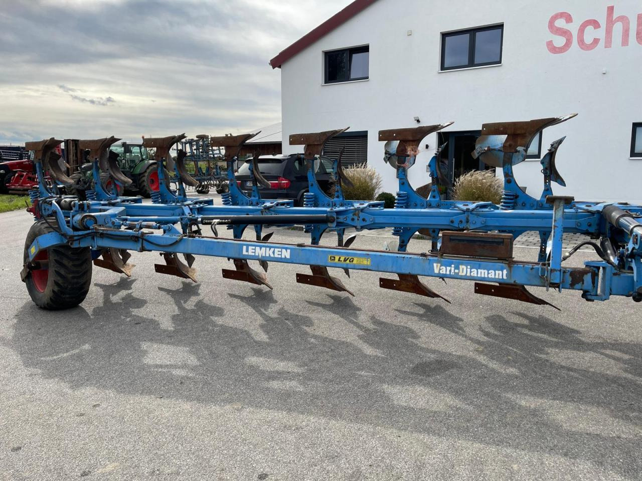Lemken Vari Diamant 9X 6/7L100, 7-Schar Lemken Pflug mit Packerarm - محراث: صور 3 Lemken Vari Diamant 9X 6/7L100, 7-Schar Lemken Pflug mit Packerarm - محراث: صور 3