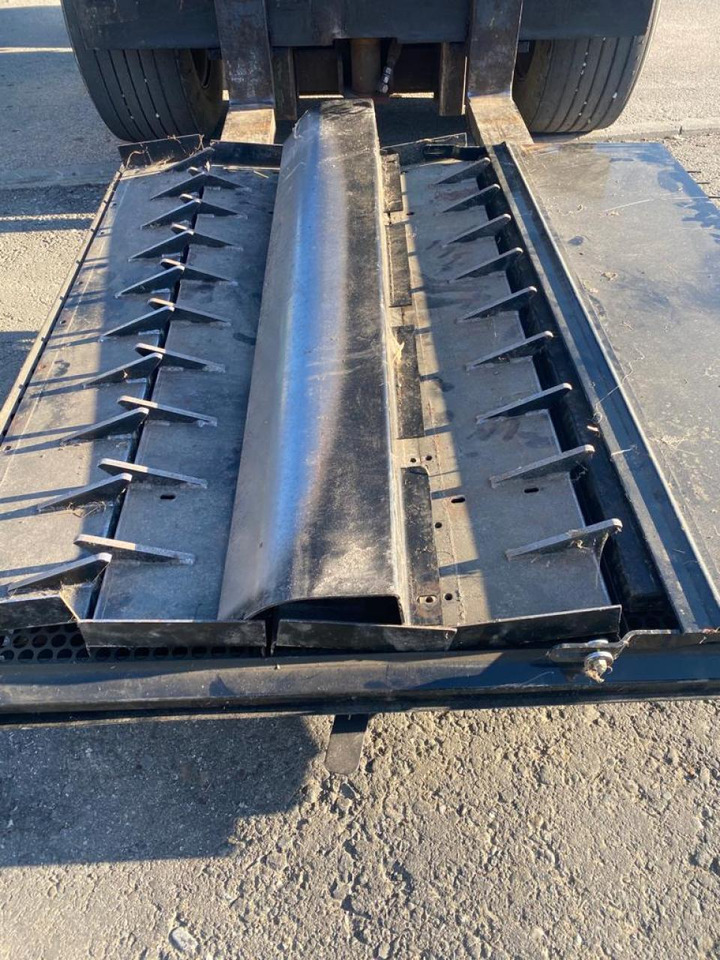 New Holland TC 5.80 5080 5070, Maisausrüstung Korb und Siebe - معدات آلة حصاد: صور 5 New Holland TC 5.80 5080 5070, Maisausrüstung Korb und Siebe - معدات آلة حصاد: صور 5