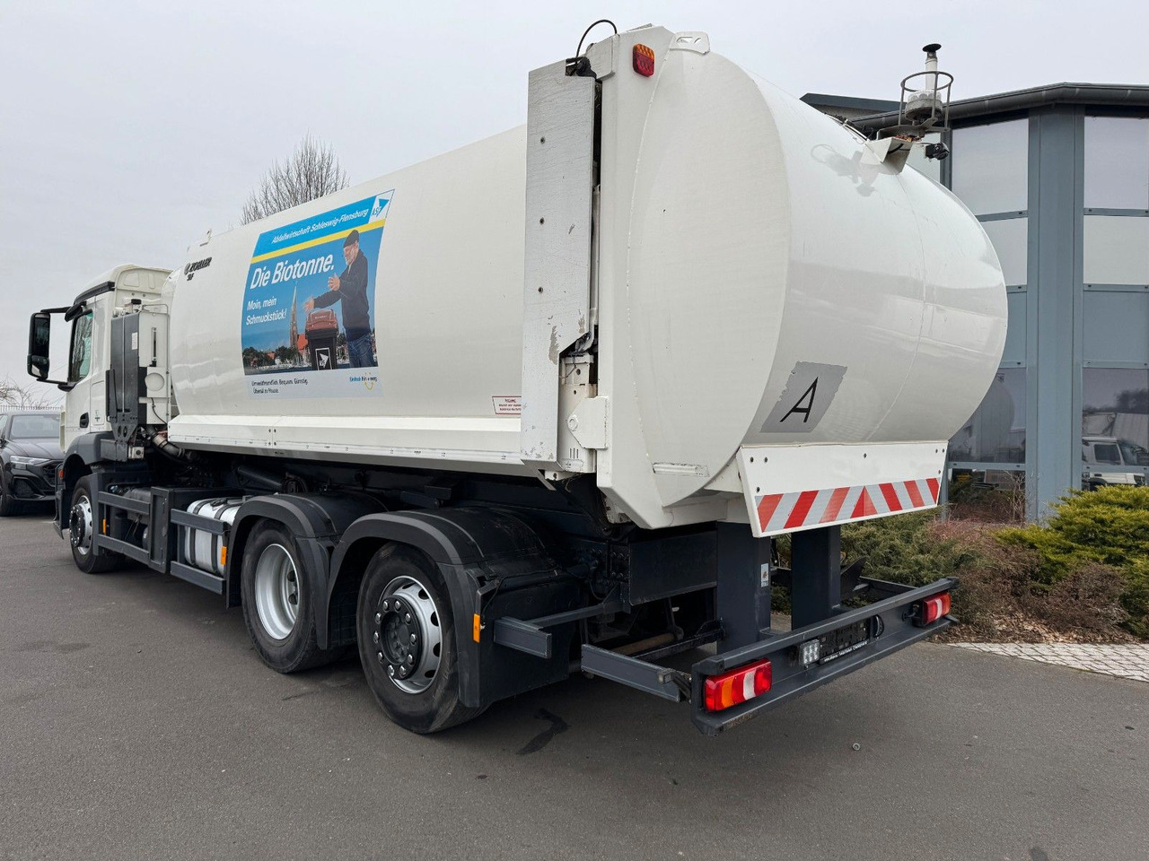 Mercedes-Benz Antos 2533 6x2 Seitenlader Euro 6 Mercedes-Benz Antos 2533 6x2 Seitenlader Euro 6 - شاحنة القمامة: صور 5 Mercedes-Benz Antos 2533 6x2 Seitenlader Euro 6 Mercedes-Benz Antos 2533 6x2 Seitenlader Euro 6 - شاحنة القمامة: صور 5