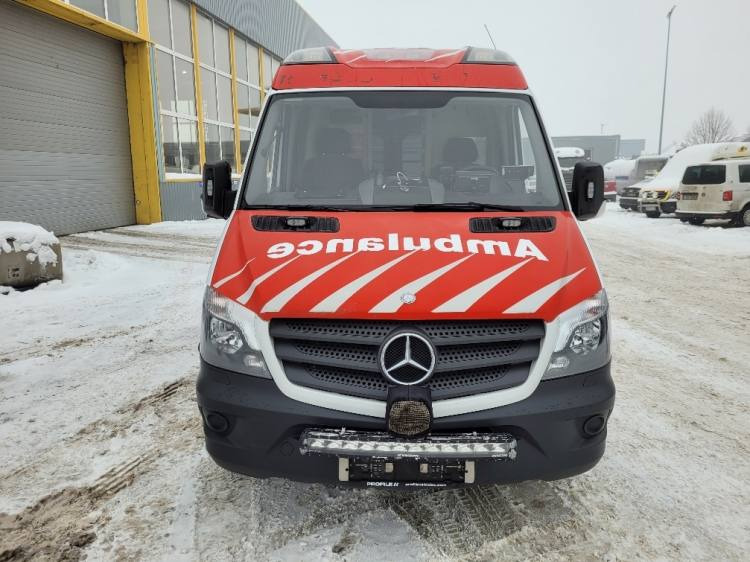 MERCEDES – BENZ SPRINTER 3.0D AMBULANCE (PROFILE) KLIMA 7.2015 EURO 6 - سيارة إسعاف: صور 3 MERCEDES – BENZ SPRINTER 3.0D AMBULANCE (PROFILE) KLIMA 7.2015 EURO 6 - سيارة إسعاف: صور 3
