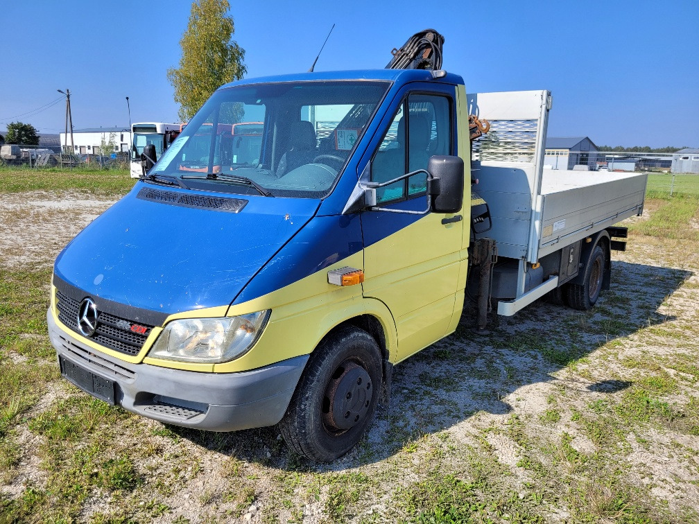 MERCEDES – BENZ SPRINTER 616CDI HIAB 027-2 Crane 10.2004 - الشاحنات الصغيرة المسطحة: صور 2 MERCEDES – BENZ SPRINTER 616CDI HIAB 027-2 Crane 10.2004 - الشاحنات الصغيرة المسطحة: صور 2