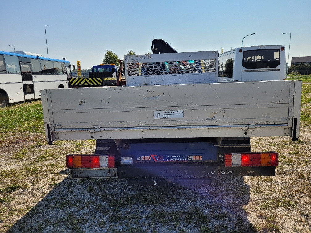 MERCEDES – BENZ SPRINTER 616CDI HIAB 027-2 Crane 10.2004 - الشاحنات الصغيرة المسطحة: صور 5 MERCEDES – BENZ SPRINTER 616CDI HIAB 027-2 Crane 10.2004 - الشاحنات الصغيرة المسطحة: صور 5