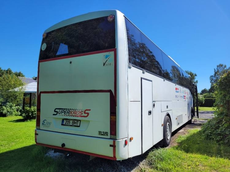 VOLVO B12M BERKHOF AXIAL70 MOTORHOME KLIMA 3.2003 - سياحية حافلة: صور 2 VOLVO B12M BERKHOF AXIAL70 MOTORHOME KLIMA 3.2003 - سياحية حافلة: صور 2